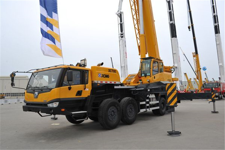 伊通预约吊车后，多久能上门服务？24 小时应急响应吗？