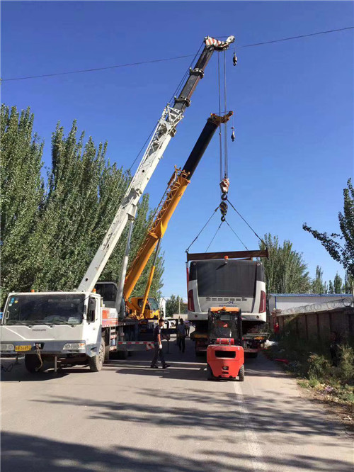 伊通港口集装箱搬运案例